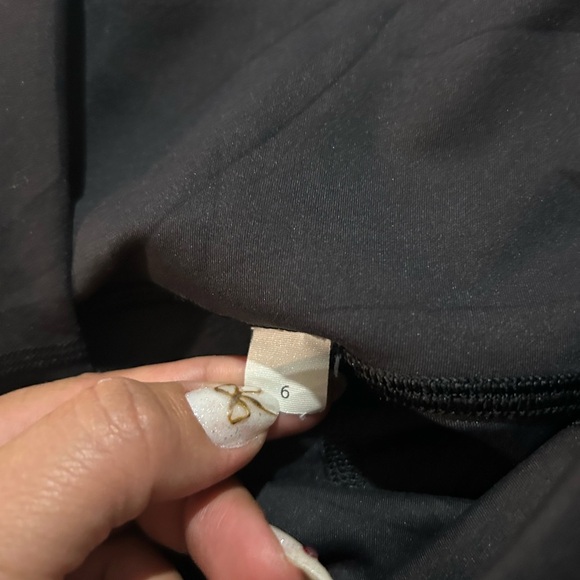 Lululemon Wunder Train High-Rise Crop 23"
Black (First Release) - Picture 5 of 9